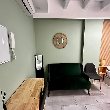Lovely Studio Apartment Malaga Exterior photo